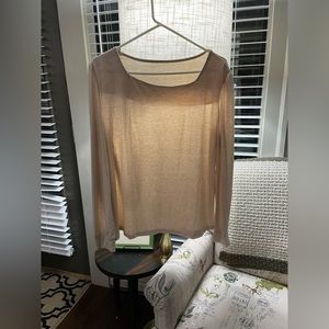 Pretty Cream Top NWOT